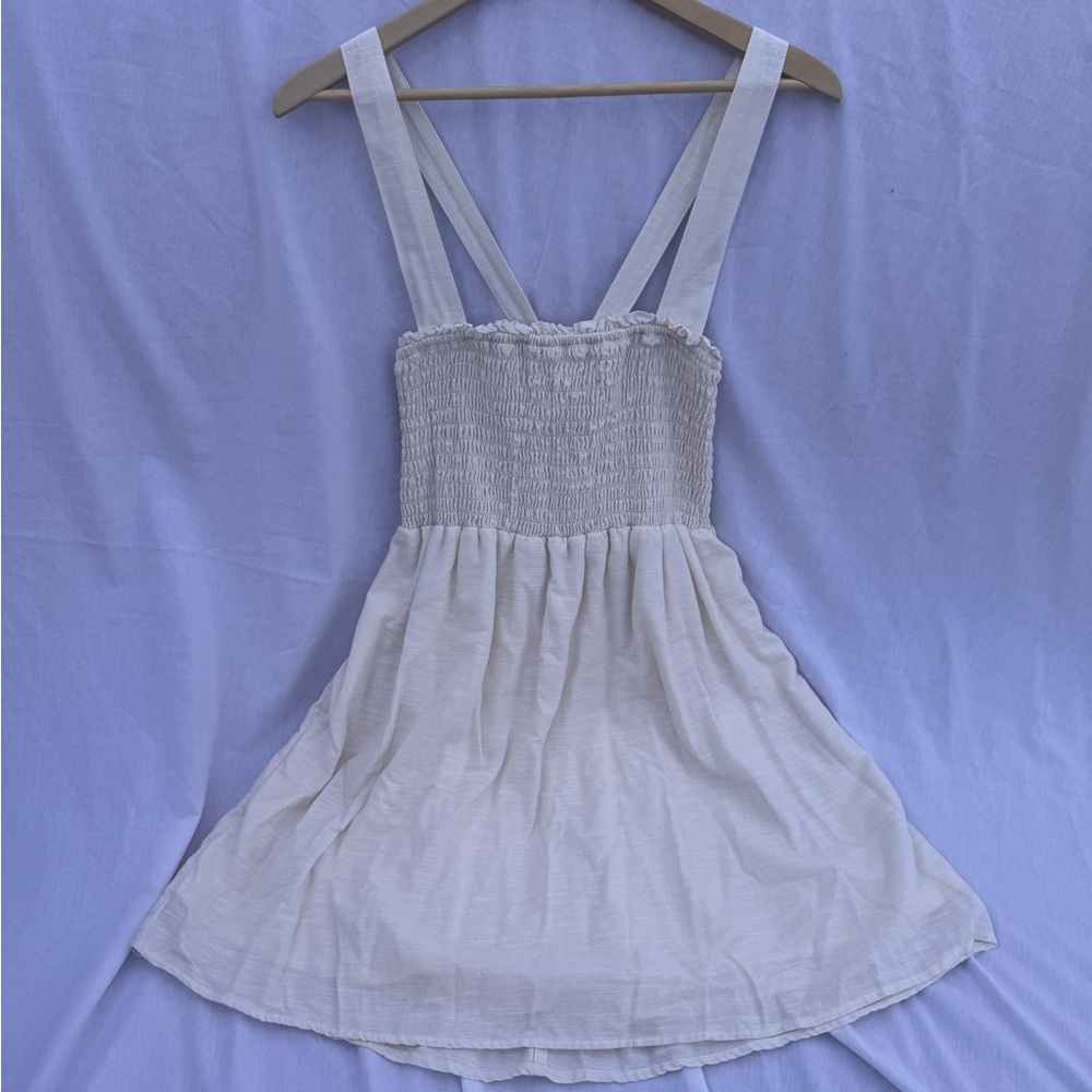 American Eagle Outfitters Cream Sleeveless Top